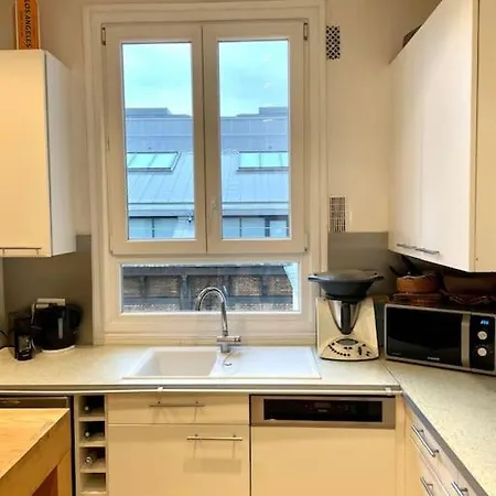 Olympic Games 2024 - 2 Bedrooms - Center Of Appartamento *