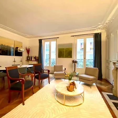 Appartamento Olympic Games 2024 - 2 Bedrooms - Center Of *